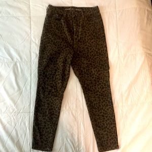 American Eagle Hi-Rise Jegging